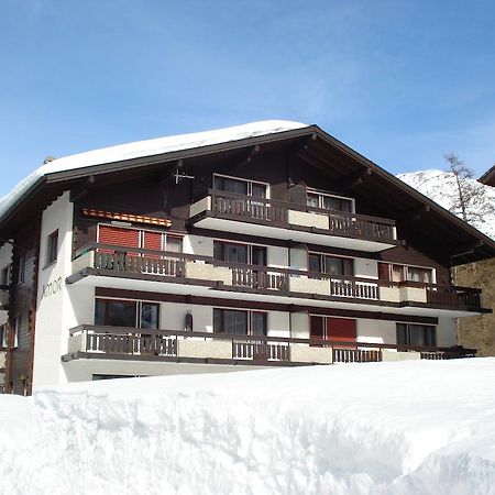 Haus Amor Saas Fee Exterior foto